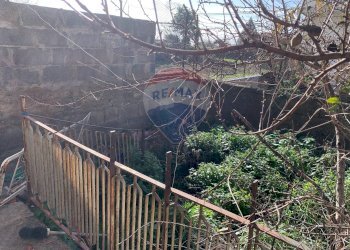 Balcone - Appartamento via XIV traversa
 
5, Belpasso - foto 1