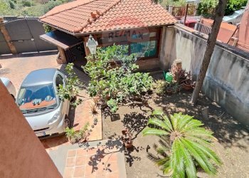 Giardino - Casa semi indipendente Via Poggio del Lupo
 
123, Misterbianco - foto 14