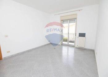 Stanza vuota - Trilocale via elio vittorini
 
21, Caltagirone - foto 14