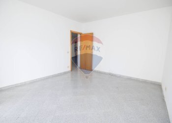 Stanza vuota - Trilocale via elio vittorini
 
21, Caltagirone - foto 16