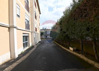 Edificio all\'aperto - Trilocale via elio vittorini
 
21, Caltagirone - foto 32