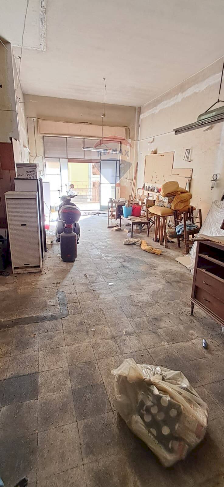 Sala da pranzo - Warehouse Via Giuseppe Sessa
3, Catania - photo 2