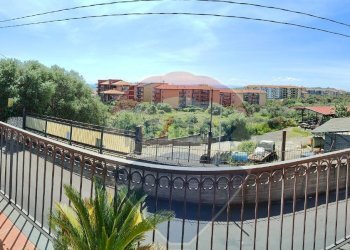 Balcone - Casa semi indipendente Via Poggio del Lupo
 
123, Misterbianco - foto 32