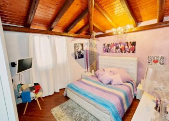 Camera / camera da letto - Casa semi indipendente Via Poggio del Lupo
 
123, Misterbianco - foto 6