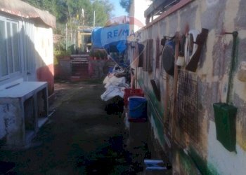 Edificio all\'aperto - Villa Via Dei Pini/Contrada Marina
 
8, Augusta - foto 15