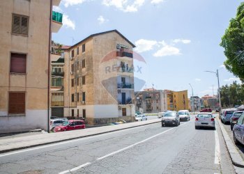 Edificio all\'aperto - Quadrilocale Via Filippo Eredia
 
2, Catania - foto 3