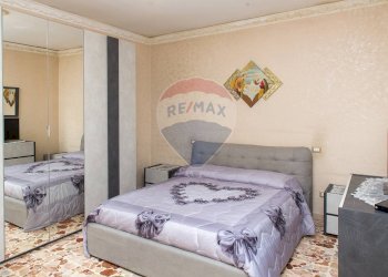 Camera / camera da letto - Quadrilocale Via Filippo Eredia
 
2, Catania - foto 17