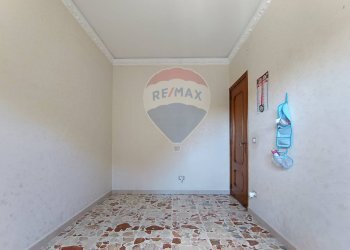 Stanza vuota - Quadrilocale Via Filippo Eredia
 
2, Catania - foto 30