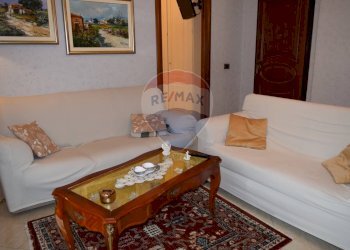 Soggiorno - Appartamento Via Giorgio la Pira
 
12, Mascalucia - foto 8