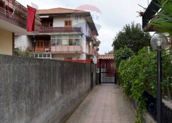 Terrazza - Appartamento Via Giorgio la Pira
 
12, Mascalucia - foto 25