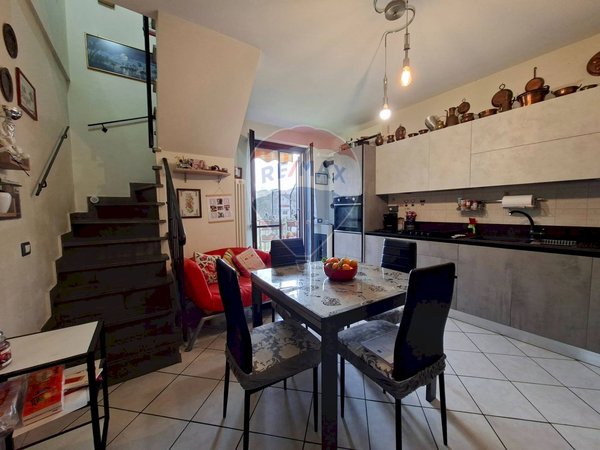 Sala da pranzo - Quadrilocale Pablo neruda
71, Montevarchi - foto 3