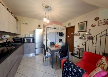 Sala da pranzo - Quadrilocale Pablo neruda
 
71, Montevarchi - foto 2