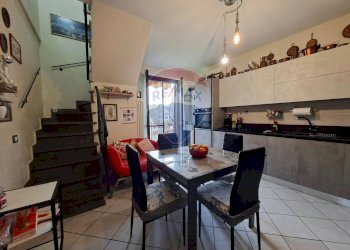 Sala da pranzo - Quadrilocale Pablo neruda
 
71, Montevarchi - foto 3