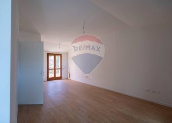 Stanza vuota - Quadrilocale Via Giuseppe di Vittorio
 
77, Serra de' Conti - foto 3