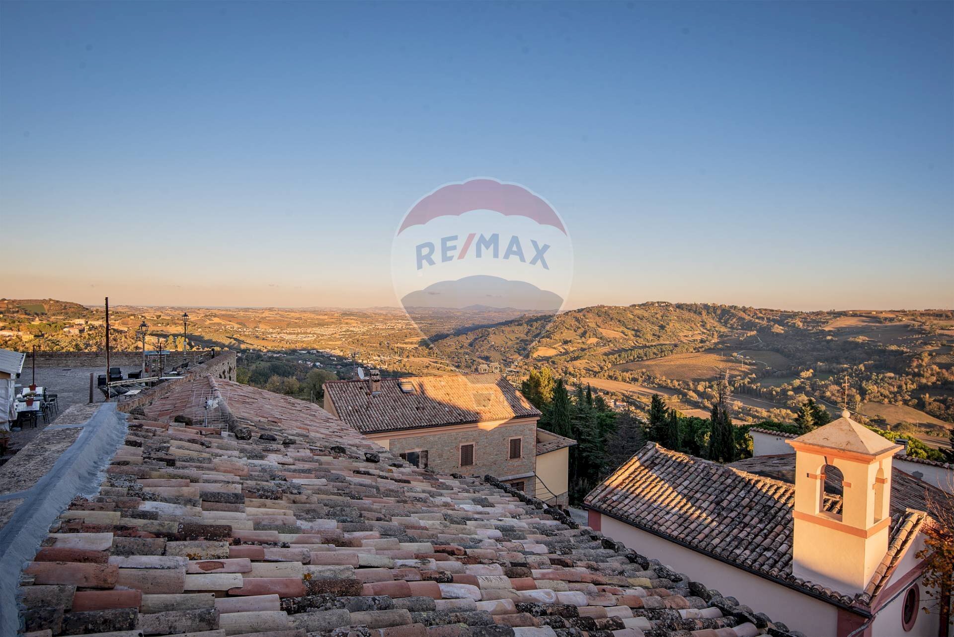 Edificio all\'aperto - Apartment Via San Michele
 
7, Rosora - photo 1