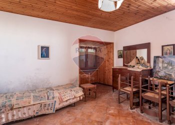 Sala da pranzo - Appartamento Via San Michele
 
7, Rosora - foto 17