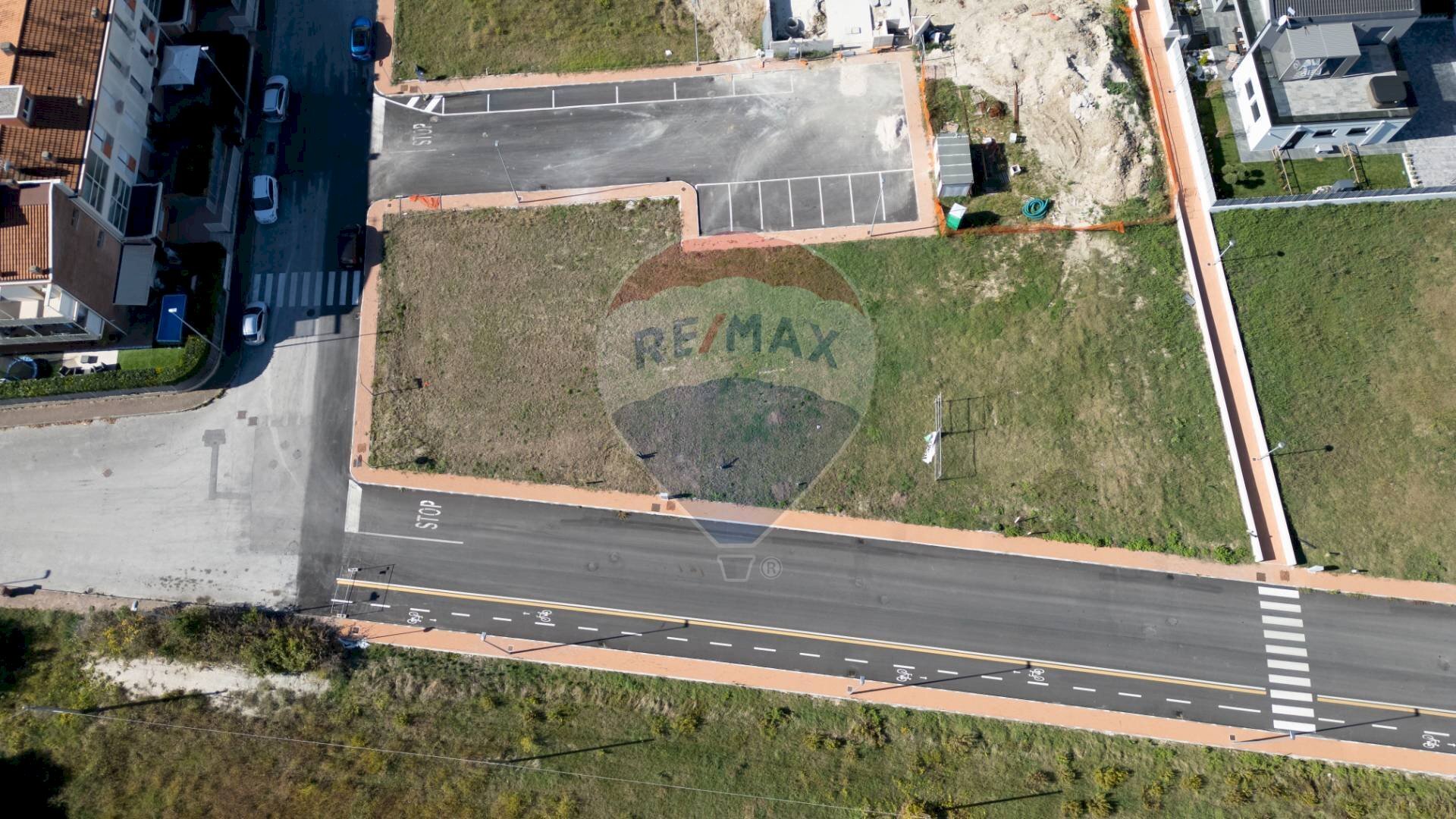 Posizione della mappa - Terreno edificabile Via Ascoli Piceno
 
12, Maiolati Spontini - foto 2