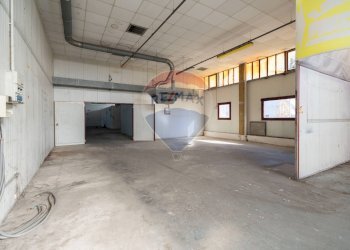 Parcheggio - Capannone Via Dell'industria
 
17, Monte San Vito - foto 45