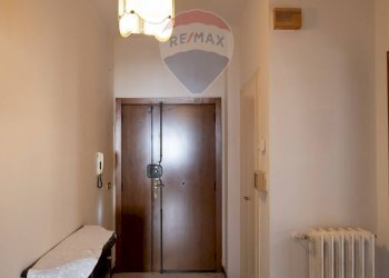Hall / corridoio - Appartamento via delle betulle
 
9, Montemarciano - foto 35
