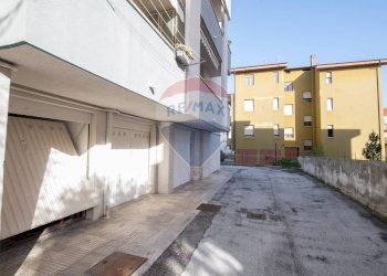 Edificio all\'aperto - Appartamento via delle betulle
 
9, Montemarciano - foto 43