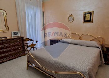 Camera / camera da letto - Quadrilocale Via Mercato
 
368, Enna - foto 10