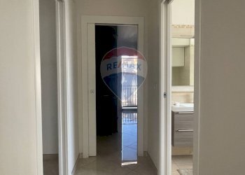 Hall / corridoio - Quadrilocale Corso Matteotti
 
66, Giarre - foto 5