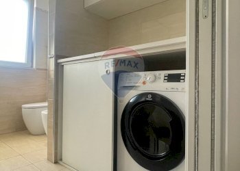 Lavanderia - Quadrilocale Corso Matteotti
 
66, Giarre - foto 17