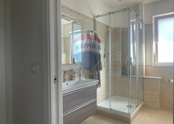 Bagno - Quadrilocale Corso Matteotti
 
66, Giarre - foto 18