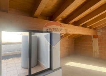 Stanza vuota - Quadrilocale Corso Matteotti
 
66, Giarre - foto 24