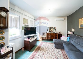 Soggiorno - Trilocale Via Bertioli
 
4, Ostiglia - foto 8