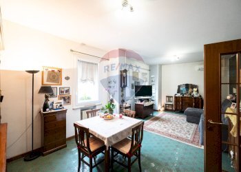 Sala da pranzo - Trilocale Via Bertioli
 
4, Ostiglia - foto 10