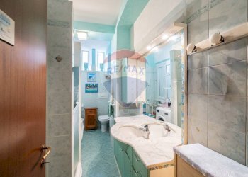 Bagno - Trilocale Via Bertioli
 
4, Ostiglia - foto 13