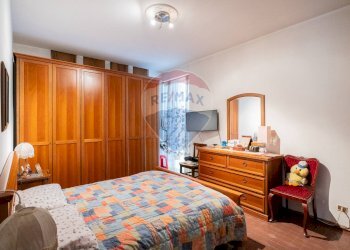 Camera / camera da letto - Trilocale Via Bertioli
 
4, Ostiglia - foto 15