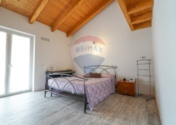 Camera / camera da letto - Villa Via Gioachino Rossini
 
15, Sant'Omobono Terme - foto 24