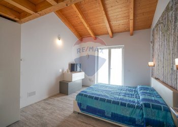 Camera / camera da letto - Villa Via Gioachino Rossini
 
15, Sant'Omobono Terme - foto 26