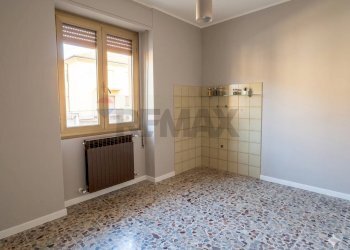 Stanza vuota - Quadrilocale Via Valeriana
 
4, Darfo Boario Terme - foto 8