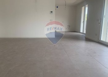 Stanza vuota - Quadrilocale Via Bastone, Dalmine - foto 1