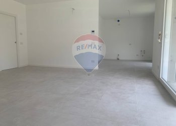 Stanza vuota - Quadrilocale Via Bastone, Dalmine - foto 19