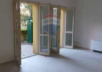 Stanza vuota - Ufficio Bonate Sotto - foto 4