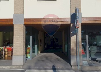 Edificio all\'aperto - Ufficio Bonate Sotto - foto 7