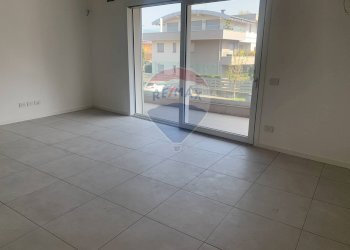 Stanza vuota - Quadrilocale Via Bastone, Dalmine - foto 8