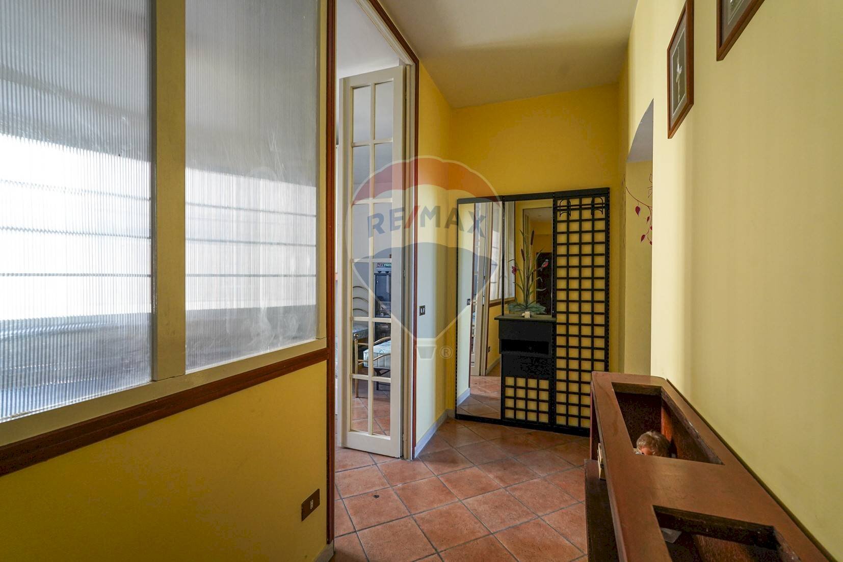 Hall / corridoio - Trilocale Via Casavoglio
 
7, Barzana - foto 1