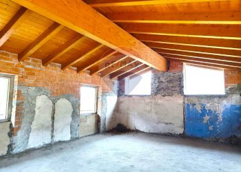 Stanza vuota - Casa indipendente Darfo Boario Terme - foto 10