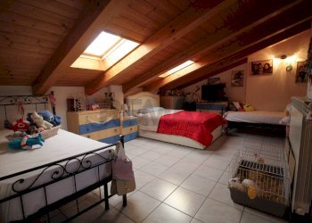 Camera / camera da letto - Quadrilocale Cornate d'Adda - foto 14