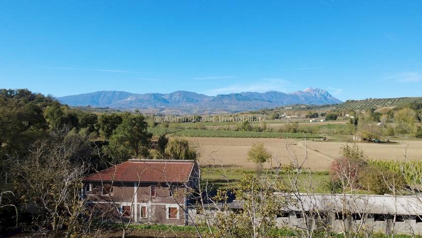 Foto 2 - Casa semi indipendente Contrada Castelluccio
4, Loreto Aprutino - foto 2