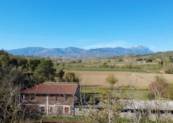 Foto 2 - Semi-detached house Contrada Castelluccio
 
4, Loreto Aprutino - photo 2