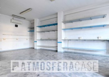 Foto 1 - Shop Via Marzabotto
 
1, Bergamo - photo 1