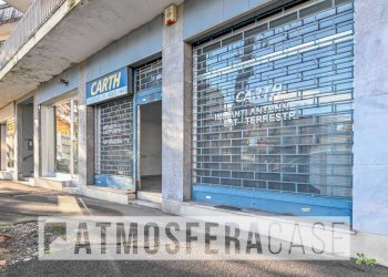 Foto 17 - Shop Via Marzabotto
 
1, Bergamo - photo 17