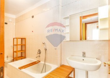 Bagno - Four-room apartment Via Bruxelles
 
3, San Donato Milanese - photo 31