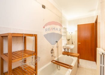 Bagno - Four-room apartment Via Bruxelles
 
3, San Donato Milanese - photo 32